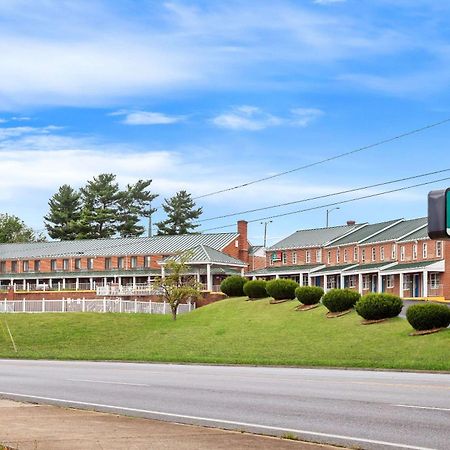 Econo Lodge Waynesboro - Skyline Drive Zewnętrze zdjęcie